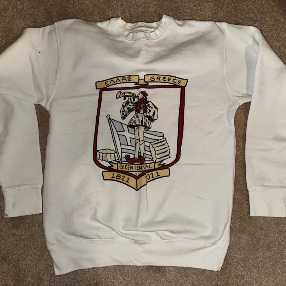 White Sweatshirt with Greece Emblem